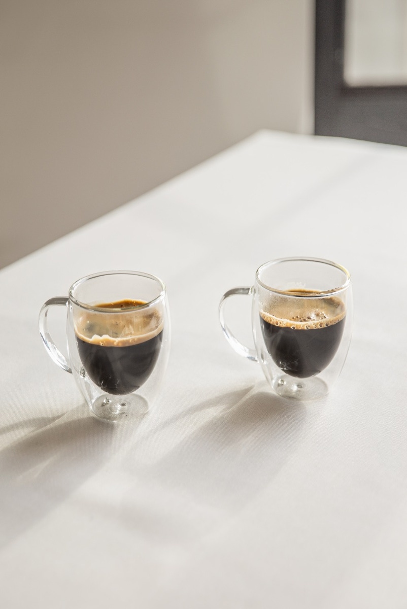 POCILLO DE CAFÉ BURDEOS
