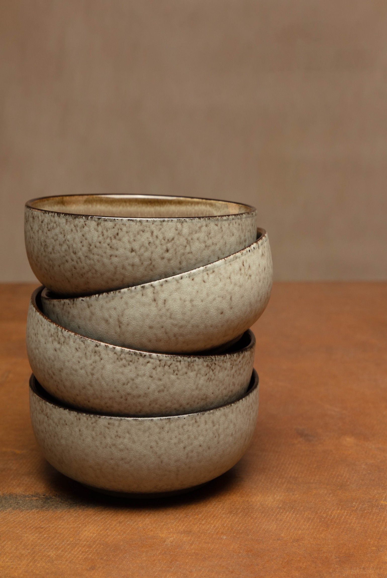 BOWL GLAZED BROWN                                                                                    