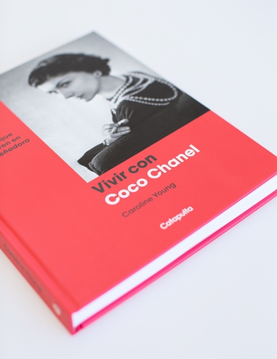 LIBRO VIVIR CON COCO CHANEL