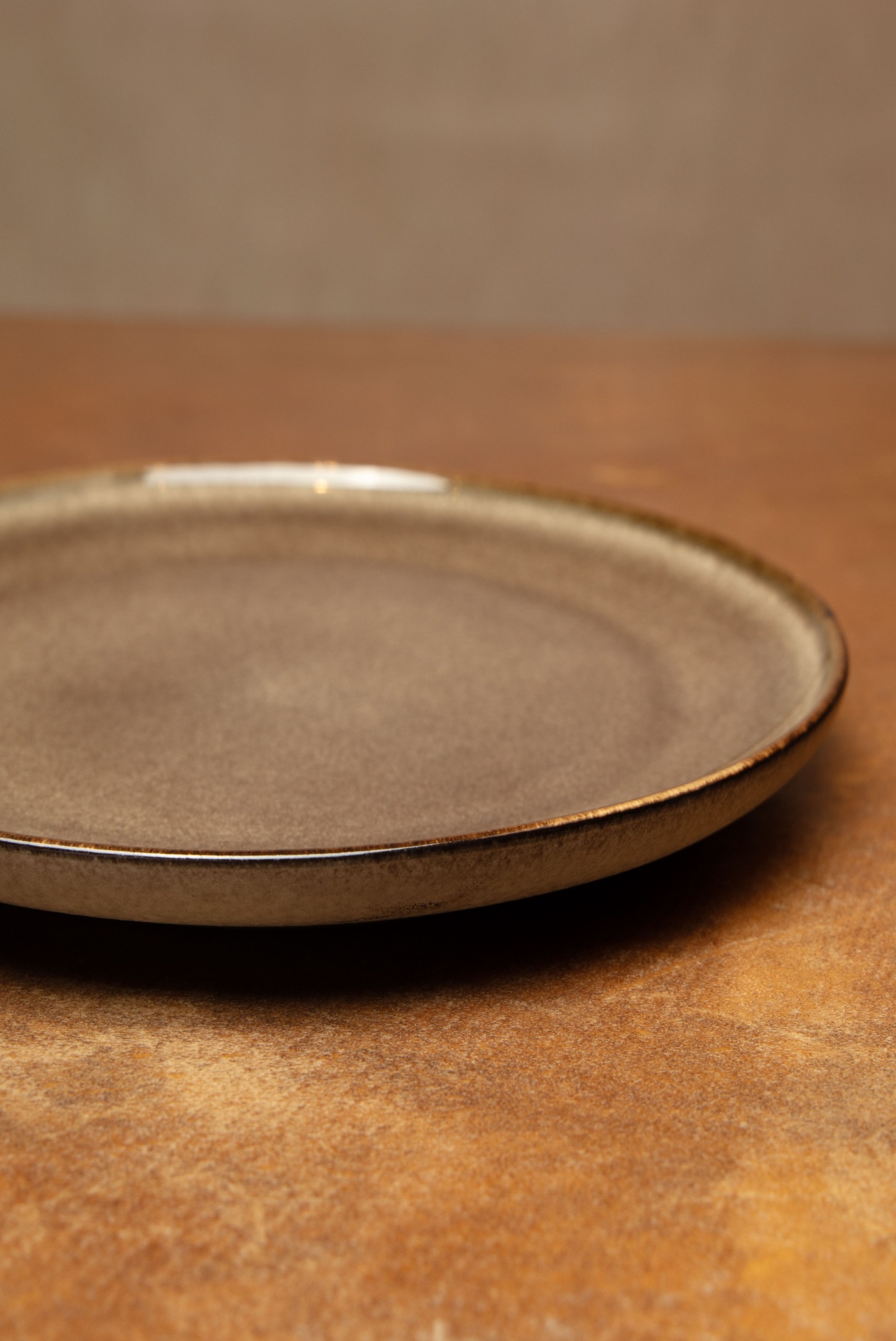 PLATO PLAYO GLAZED BROWN                                                                             