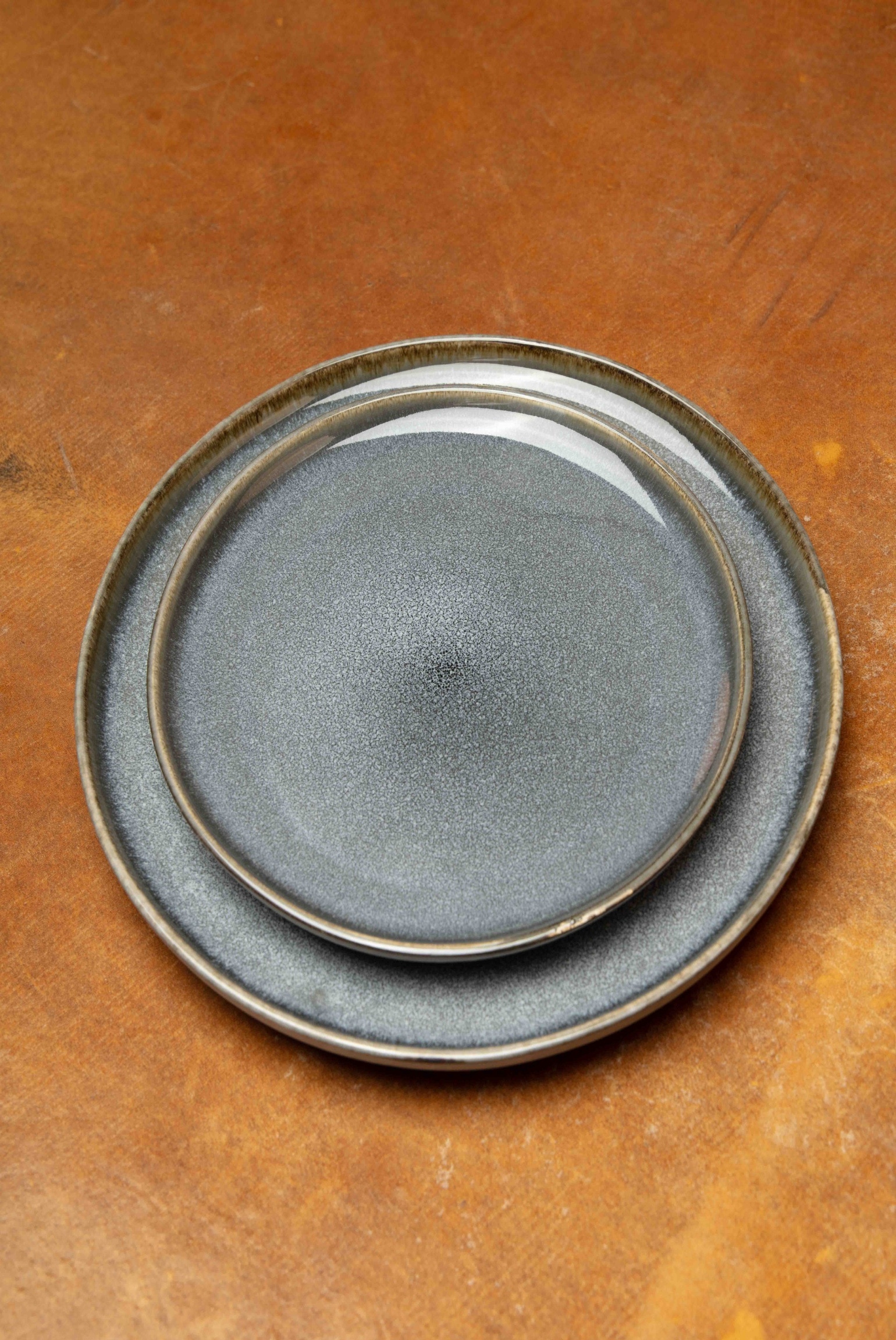 PLATO POSTRE GLAZED GREY                                                                             