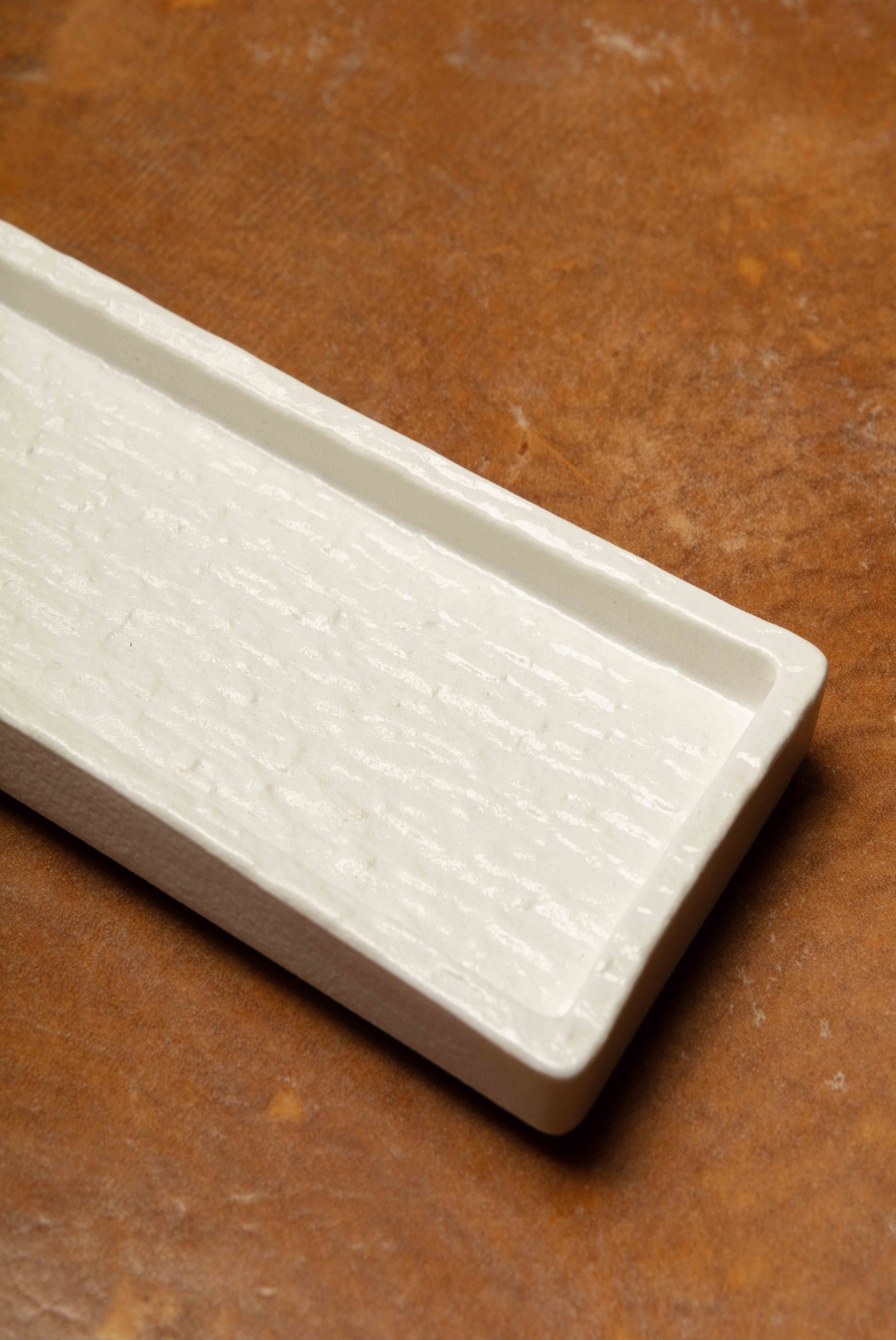 PLATITO CAPRI WHITE                                                                                  