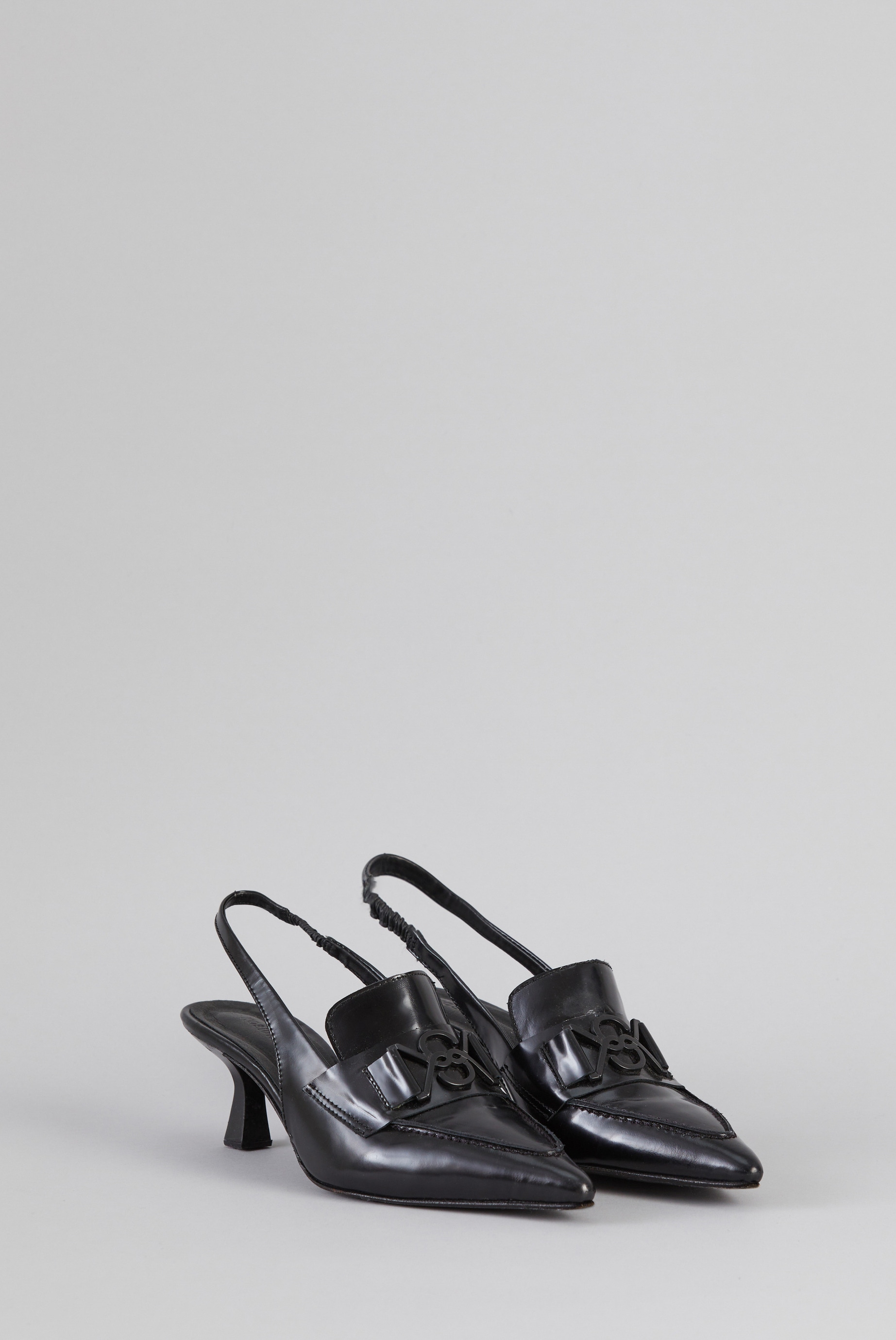 STILETTO FEARLESS                                                                                    