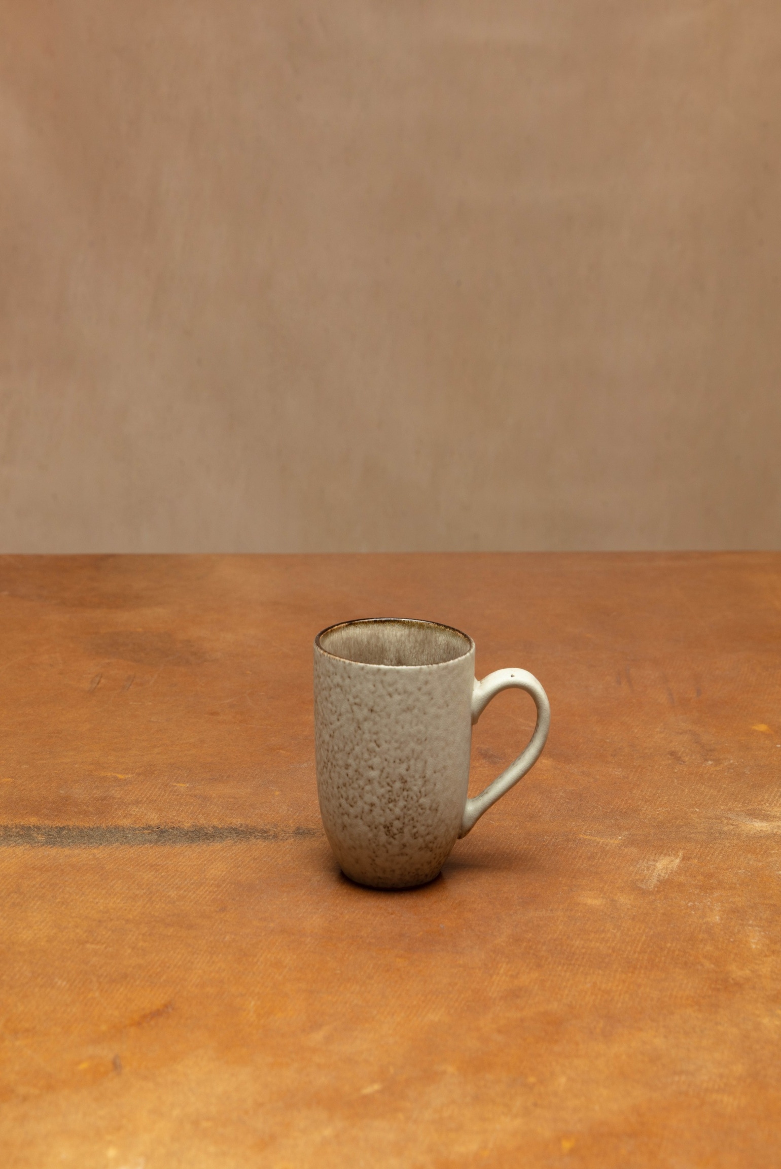 TAZA GLAZED BROWN                                                                                    