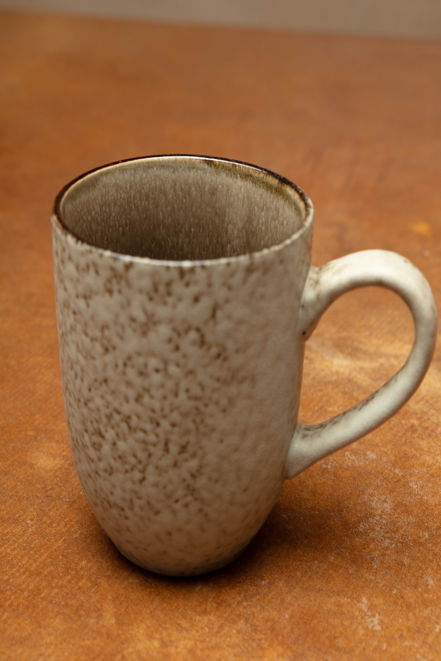 TAZA GLAZED BROWN                                                                                    