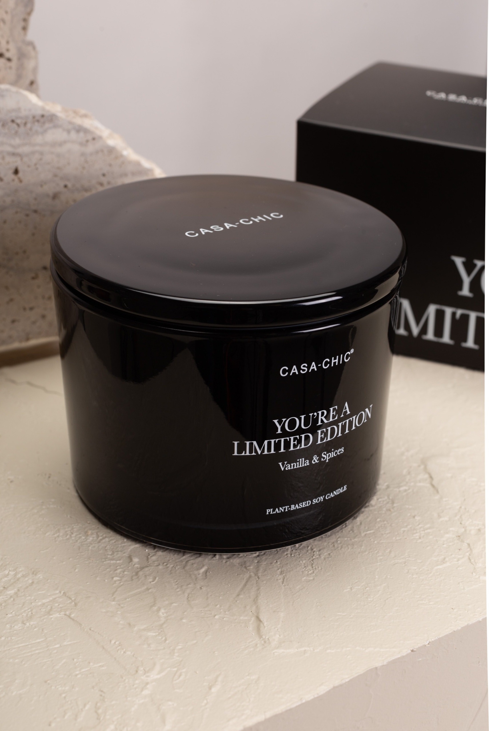 VELA LIMITED EDITION BLACK
